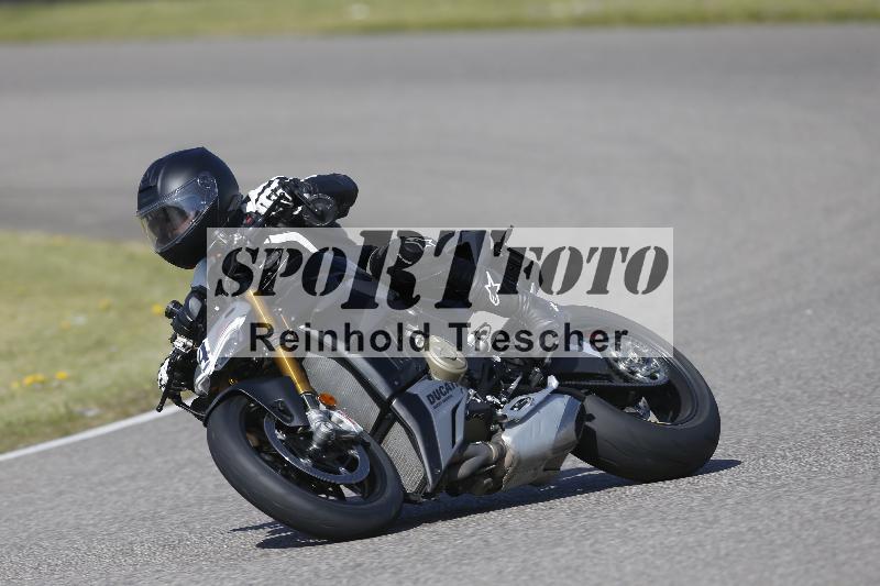 /07 09.04.2026 Cornu Master School ADR/Gruppe gruen/4